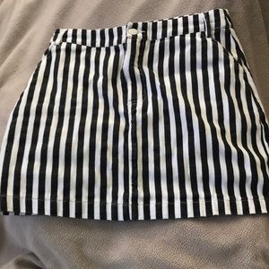 FOREVER 21 Denim Striped Mini Skirt